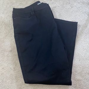 Avenue Plus size straight leg jeans 👖